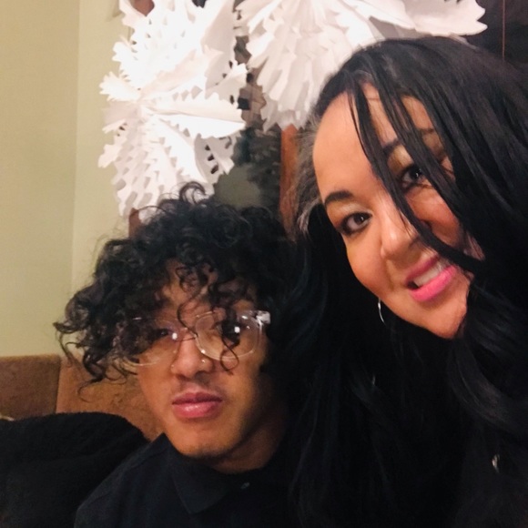 Meet your Posher, Deborah - Picture 15 of 15